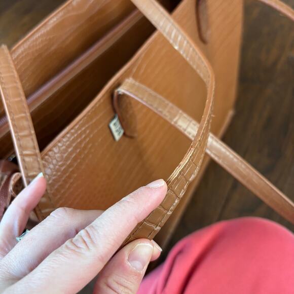 BEIS The Work Tote in Cognac Croc Standard Size Classic Minimalist - Picture 16 of 16